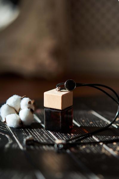 BLANC - Luksusowe perfumy samochodowe By Velcheva 10ml