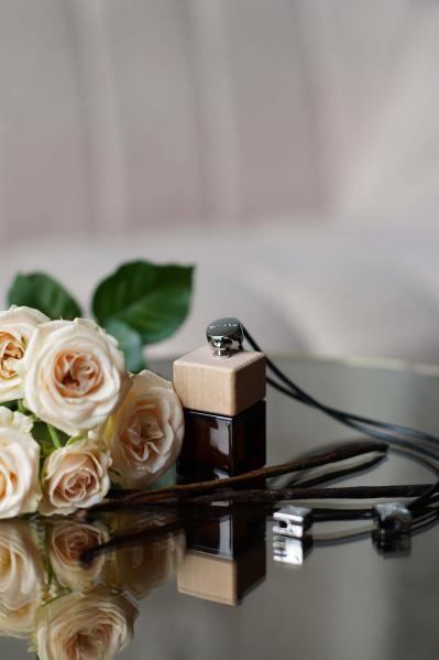 DUBAI - Luksusowe perfumy samochodowe By Velcheva 10ml