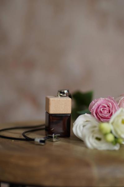 FLEUR - Luksusowe perfumy samochodowe By Velcheva 10ml