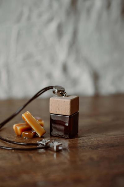 SALTED CARAMEL - Luksusowe perfumy samochodowe By Velcheva 10ml