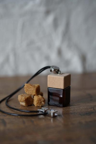 SUGAR - Luksusowe perfumy samochodowe By Velcheva 10ml